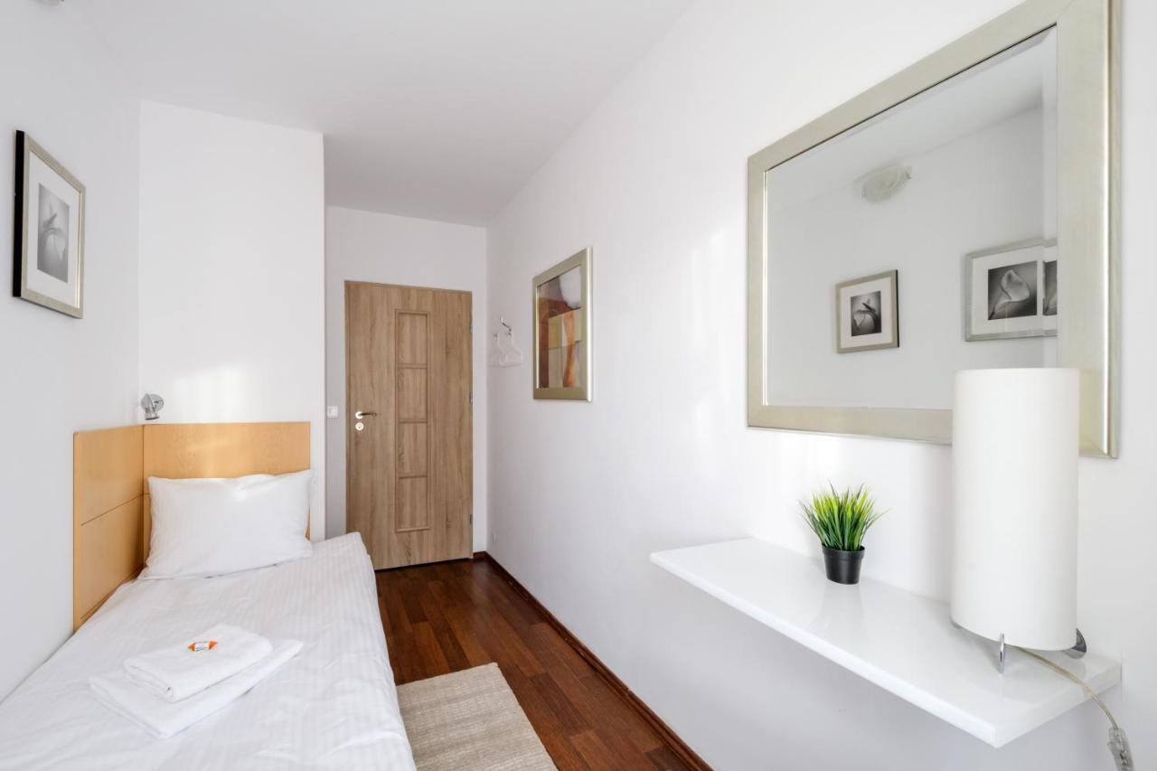 404 Rooms Zamiany Ursynow Warsaw Luaran gambar